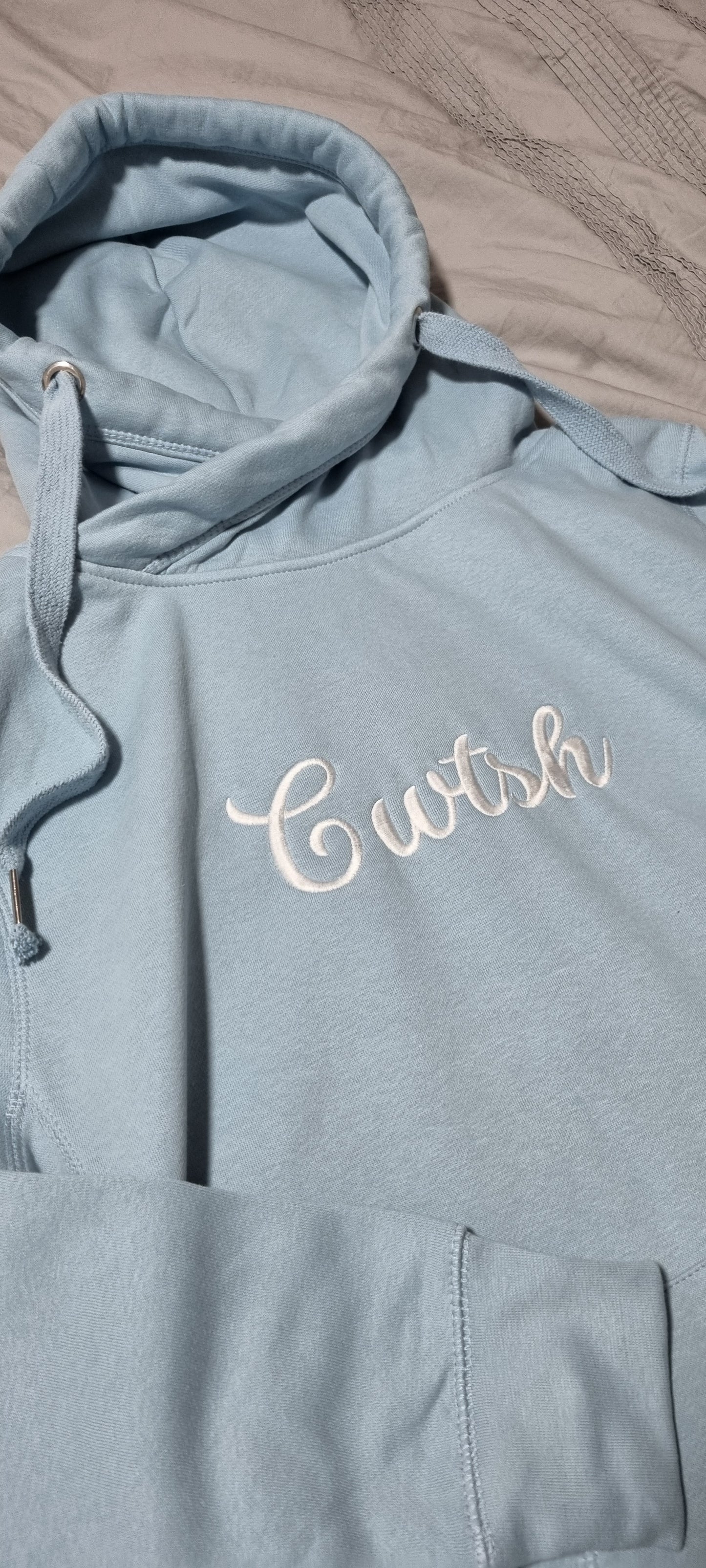 Cwtsh Premium Cross-neck Hoodie
