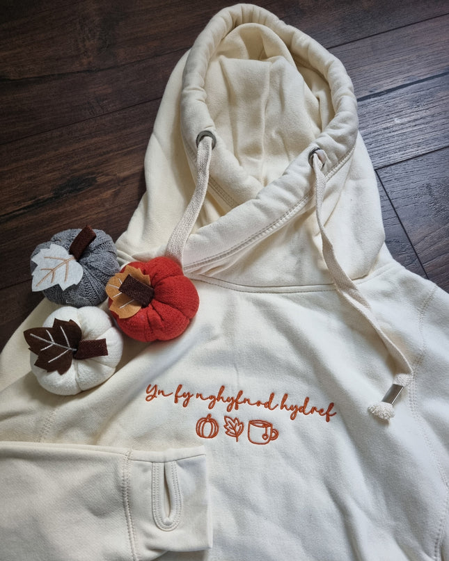 Yn Fy Nghyfnod Hydref Embroidered Hoodie - Welsh Women's Clothing