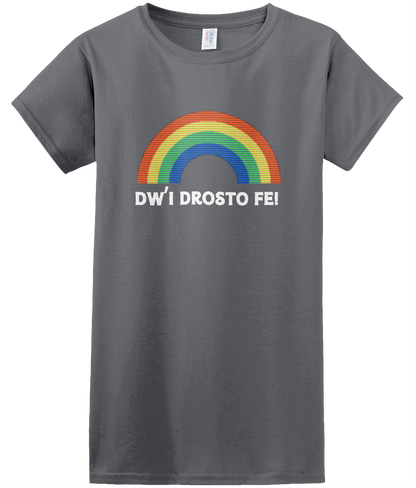 Grey women's t-shirt with 'Dw'i Drosto Fe!' text and a colorful rainbow graphic.